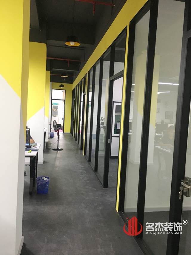 过道91视频网站入口设计完工照.jpg