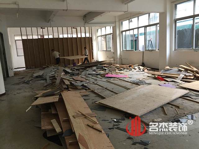美容美发学校91视频网站入口开工照.jpg