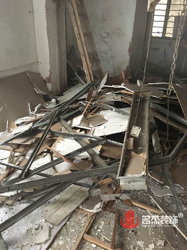 办公室91视频网站入口施工现场.jpg